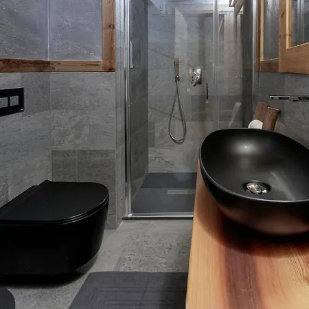 Διαμέρισμα Francois Hot Tub & Location With Services