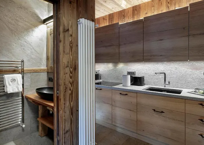 Cervinia Francois - Private Hot Tub Terrace, Location * Breuil-Cervinia