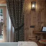 Cervinia Francois - Private Hot Tub Terrace, Location Апартаменти