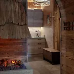 Cervinia Francois - Private Hot Tub Terrace, Location * Breuil-Cervinia