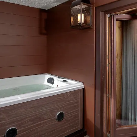 Francois Hot Tub & Location With Services Apartman