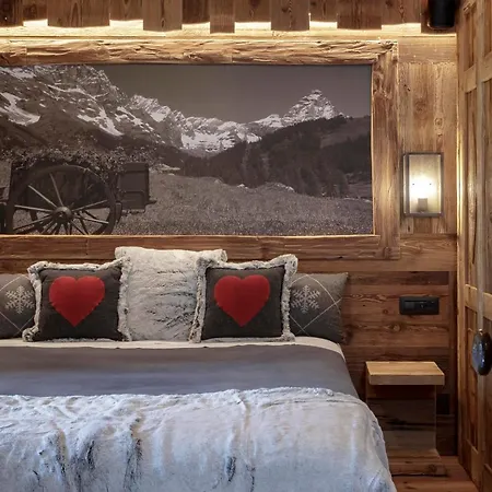 Cervinia Francois - Private Hot Tub Terrace, Location * بيريوِل تْشيرفينيا