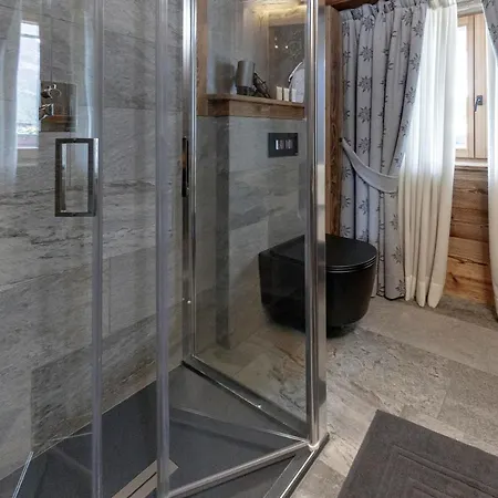 Francois Hot Tub & Location With Services * Breuil-Cervinia