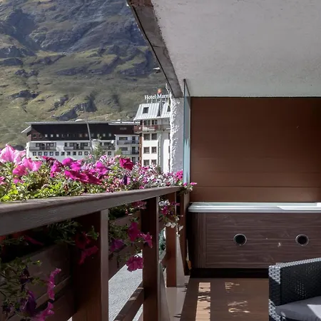 Cervinia Ski Apartment Francois - Private Hot Tub & Mountain View *