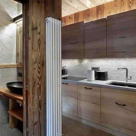 Cervinia Francois - Private Hot Tub & Mountain View * بيريوِل تْشيرفينيا
