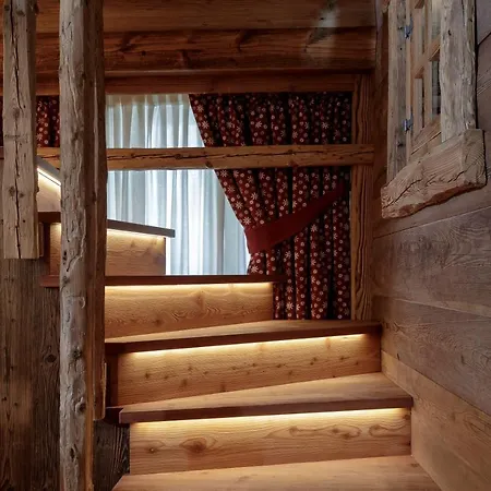 Cervinia Francois - Private Hot Tub & Mountain View شقة *