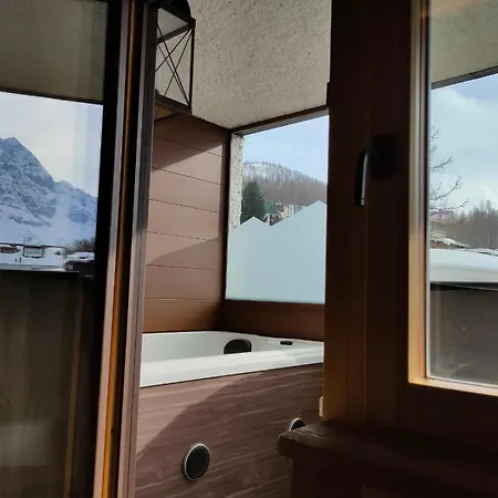 Cervinia Francois - Private Hot Tub Terrace, Location Apartment