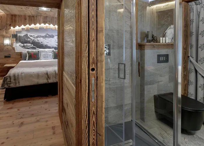 Apartment Cervinia Francois - Private Hot Tub Terrace, Location *